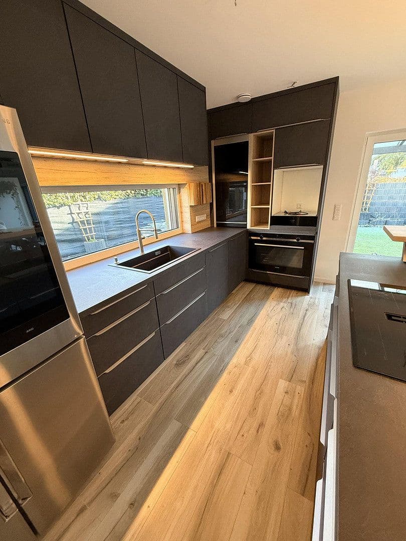 Prodej domu 171 m², pozemek 417 m², Neuried, Bavorsko Prodej domu 171 m², pozemek 417 m², Neuried, Bavorsko
