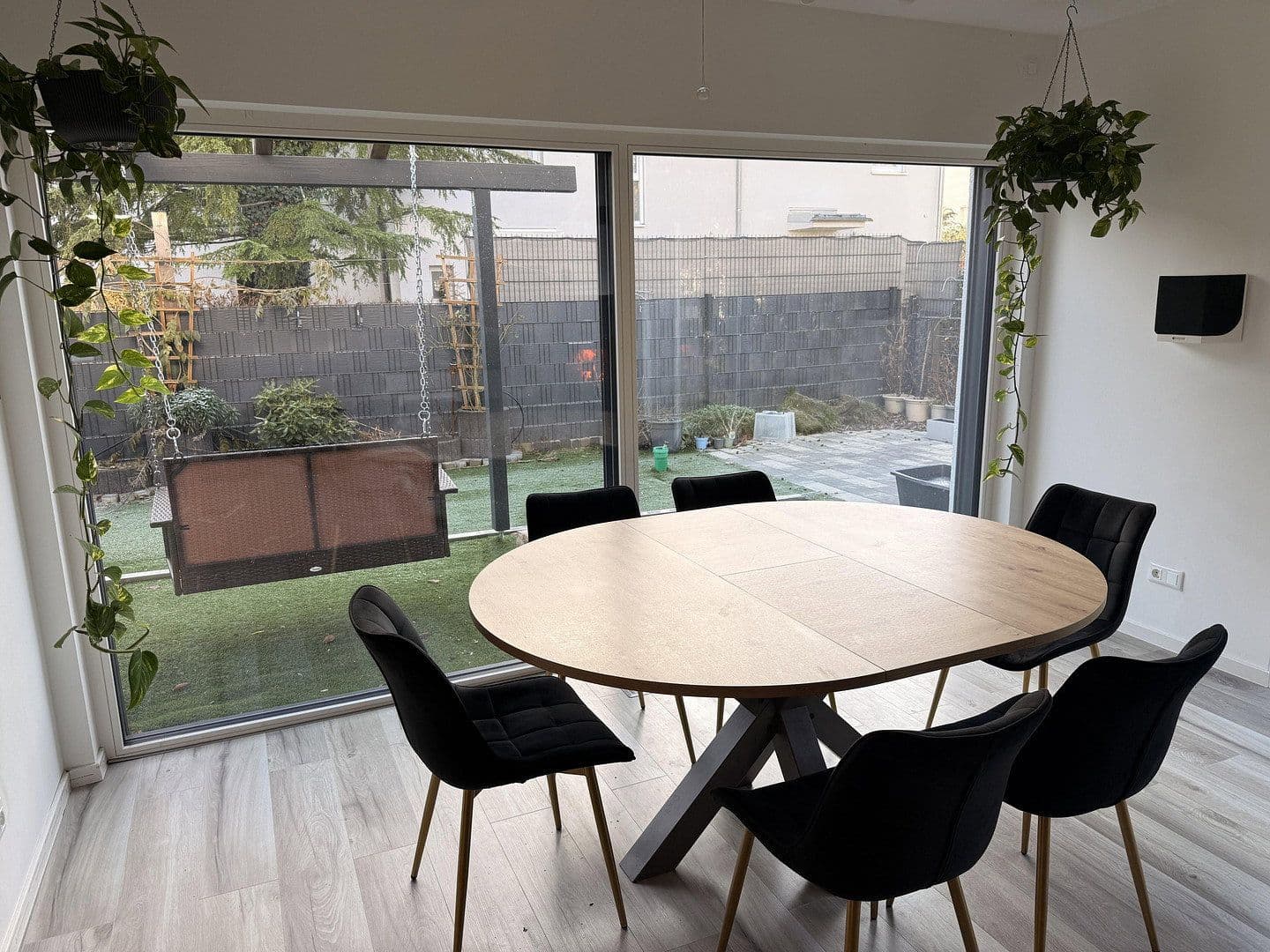 Prodej domu 171 m², pozemek 417 m², Neuried, Bavorsko Prodej domu 171 m², pozemek 417 m², Neuried, Bavorsko