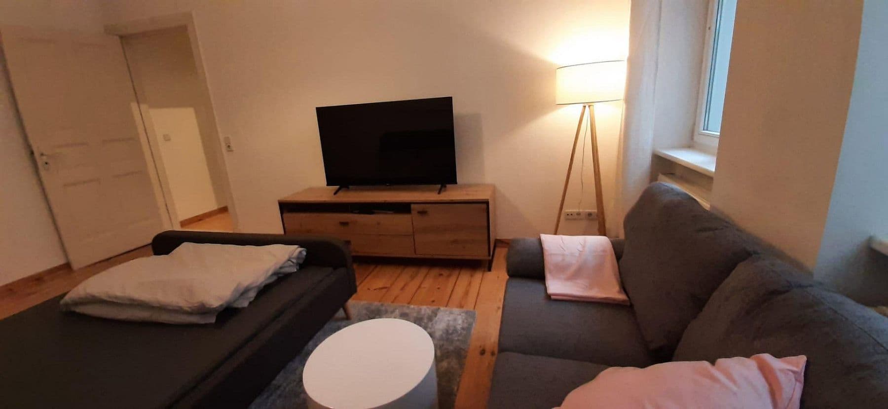 Pronájem bytu 1+1 36 m², Berlin, Berlín Pronájem bytu 1+1 36 m², Berlin, Berlín