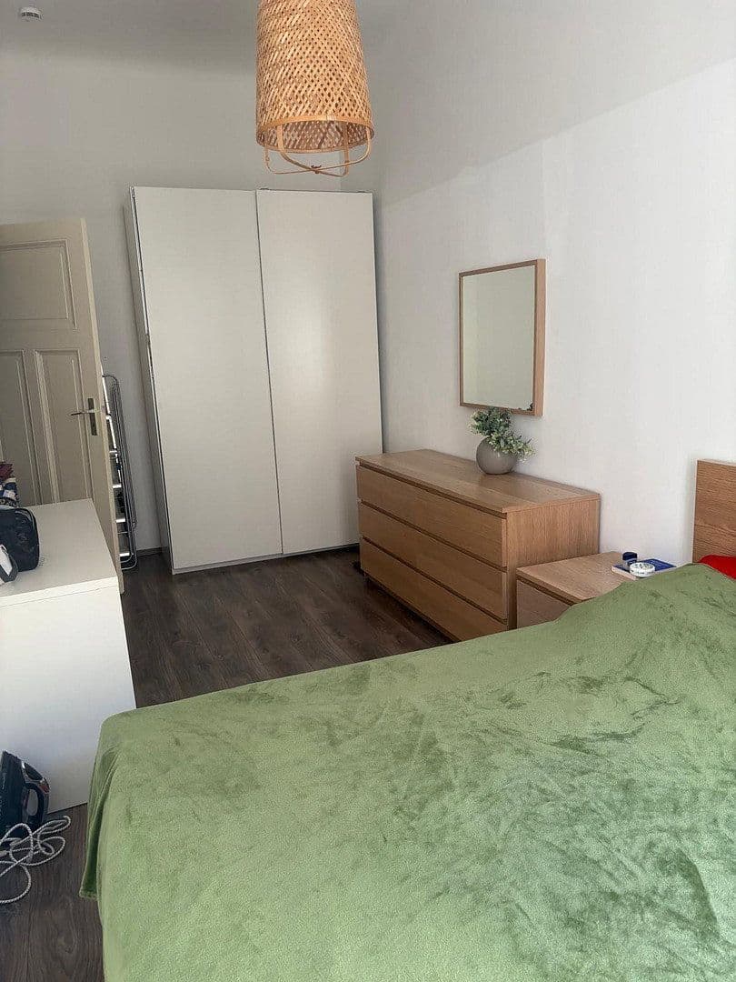 Prodej bytu 2+1 54 m², Berlin, Berlín Prodej bytu 2+1 54 m², Berlin, Berlín