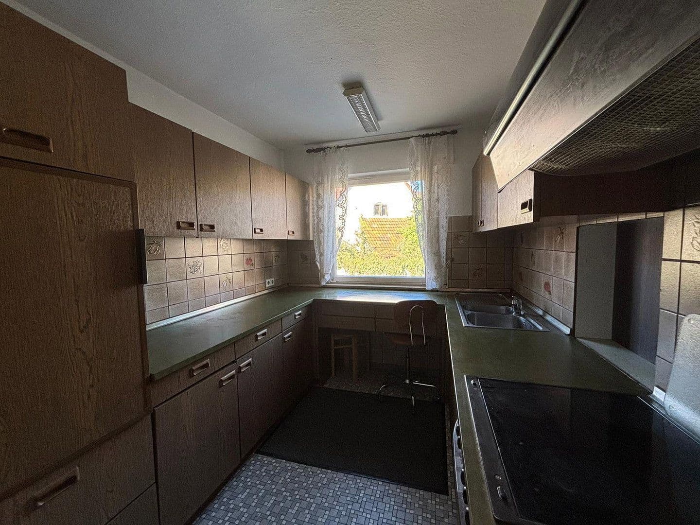Prodej domu 96 m², pozemek 1.092 m², Bretzfeld, Bádensko-Württembersko Prodej domu 96 m², pozemek 1.092 m², Bretzfeld, Bádensko-Württembersko