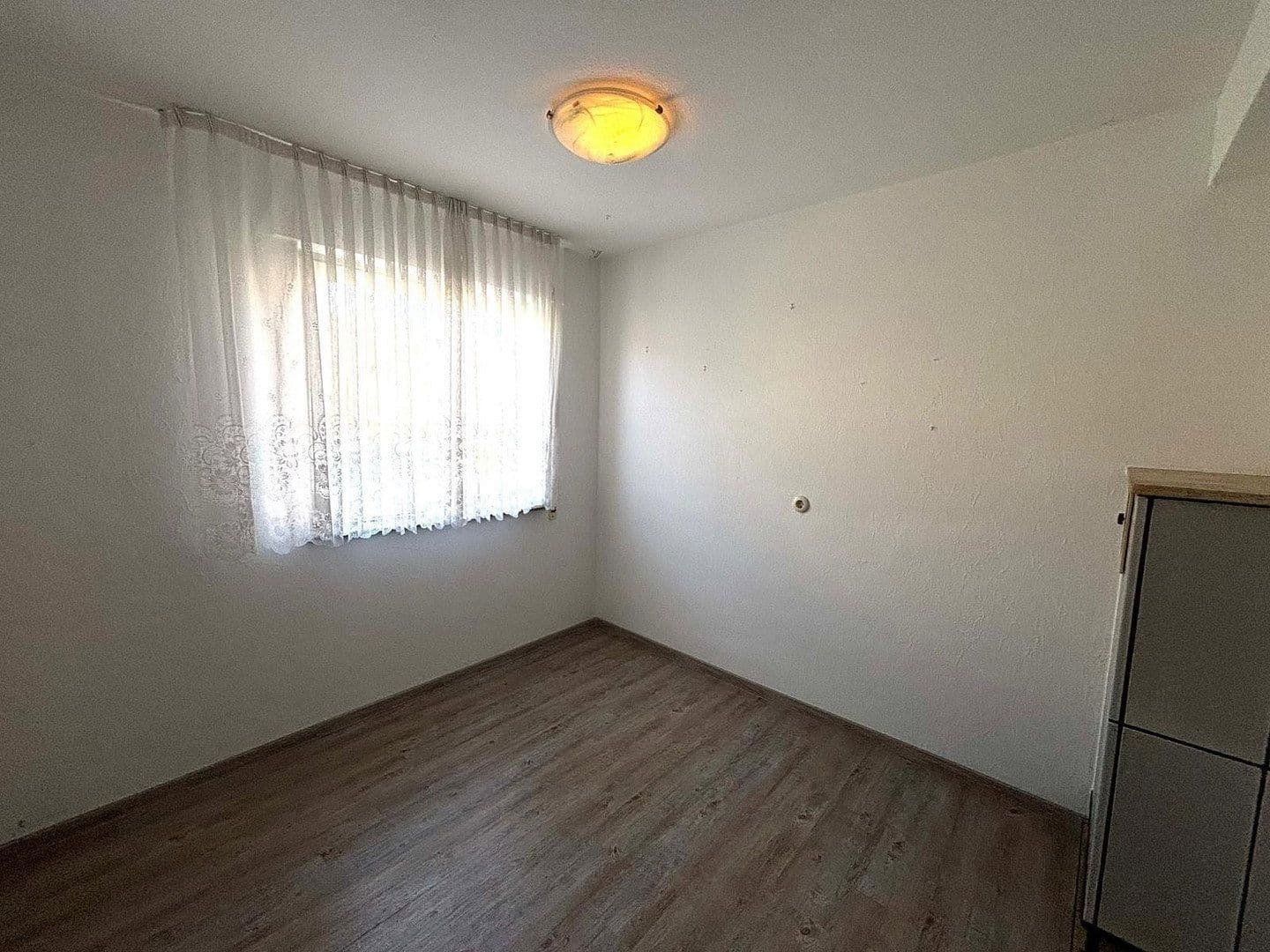 Prodej domu 96 m², pozemek 1.092 m², Bretzfeld, Bádensko-Württembersko Prodej domu 96 m², pozemek 1.092 m², Bretzfeld, Bádensko-Württembersko