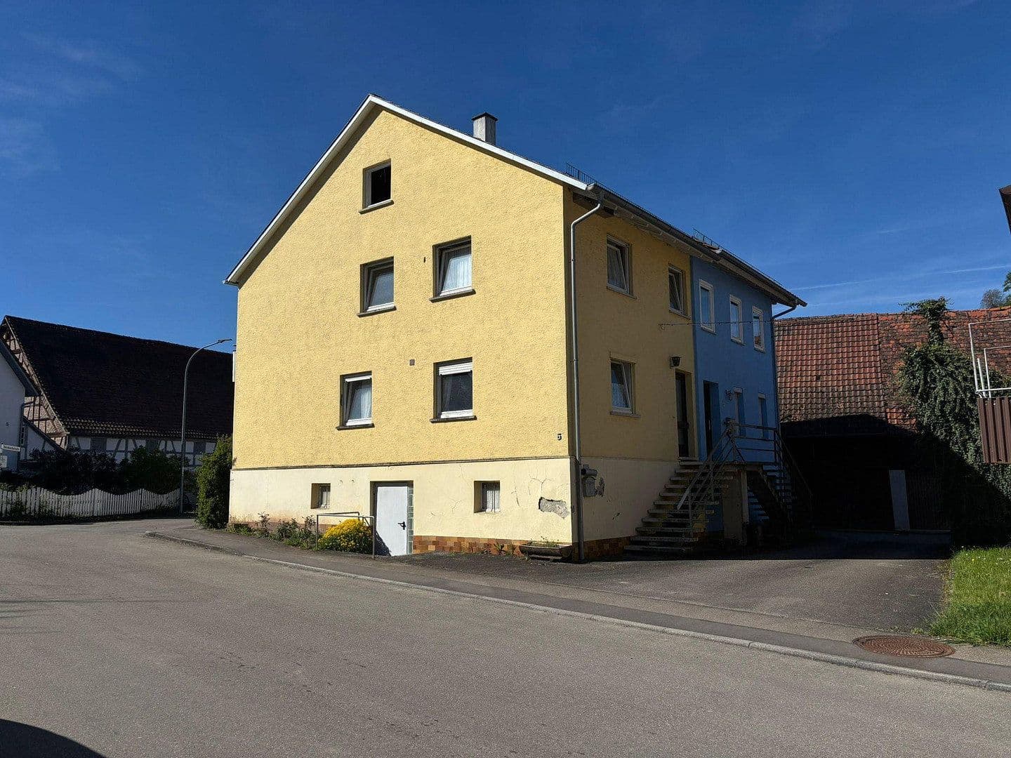 Prodej domu 96 m², pozemek 1.092 m², Bretzfeld, Bádensko-Württembersko Prodej domu 96 m², pozemek 1.092 m², Bretzfeld, Bádensko-Württembersko