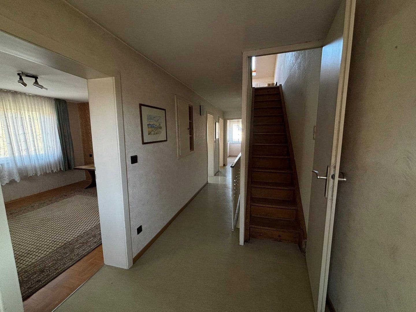 Prodej domu 96 m², pozemek 1.092 m², Bretzfeld, Bádensko-Württembersko Prodej domu 96 m², pozemek 1.092 m², Bretzfeld, Bádensko-Württembersko