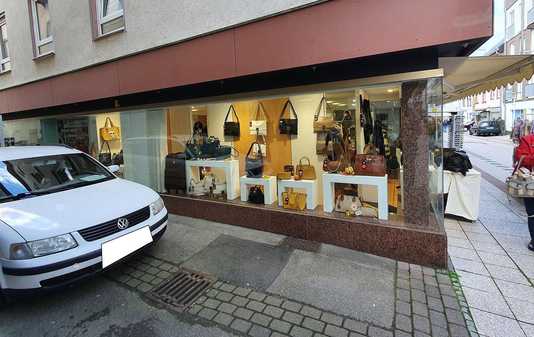 Pronájem nebytového prostoru 85 m², Wilhelmstr. 23, Bad Wildbad, Bádensko-Württembersko Pronájem nebytového prostoru 85 m², Wilhelmstr. 23, Bad Wildbad, Bádensko-Württembersko