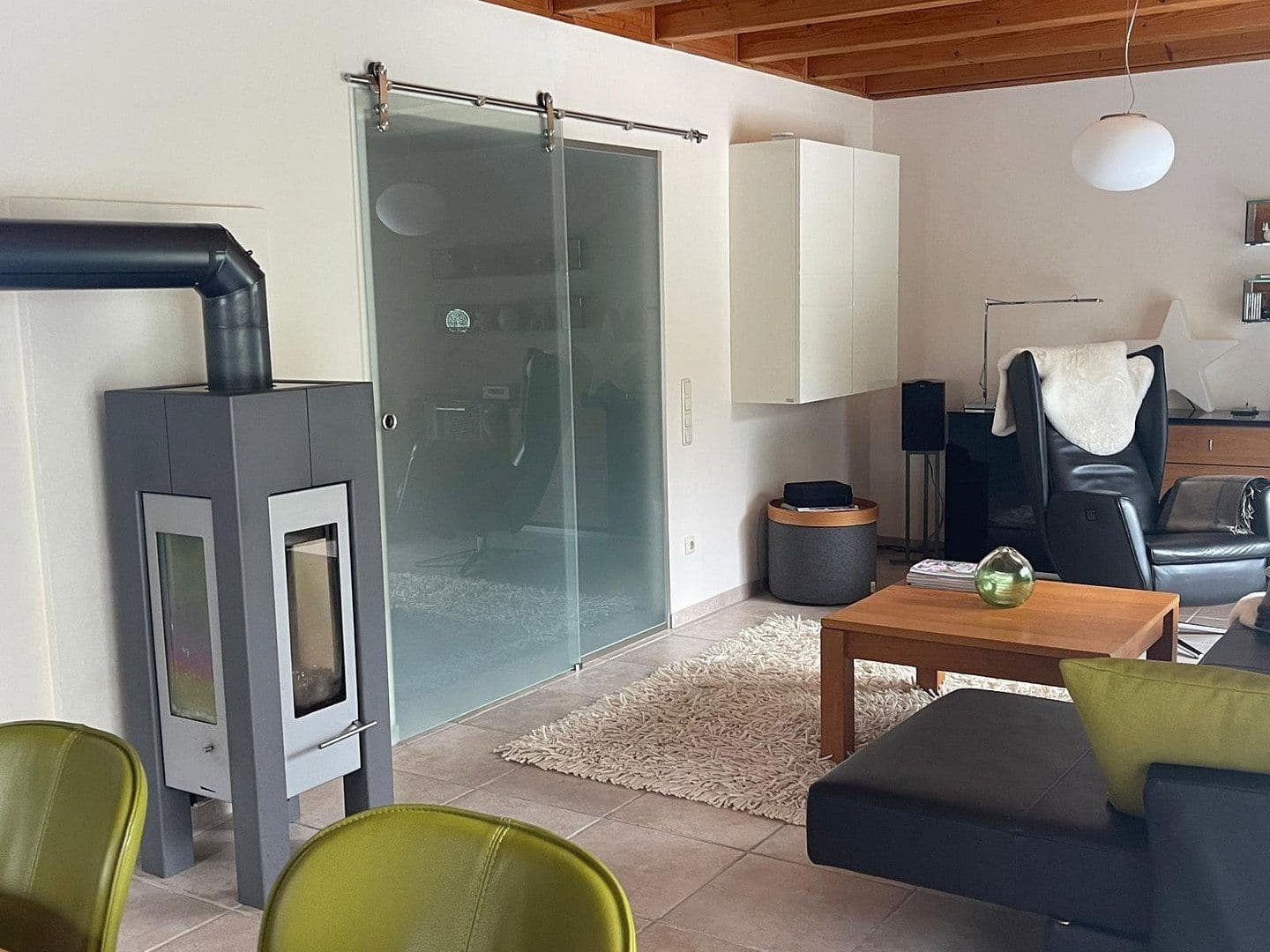 Prodej domu 100 m², pozemek 900 m², Wilhelmsdorf, Bavorsko Prodej domu 100 m², pozemek 900 m², Wilhelmsdorf, Bavorsko