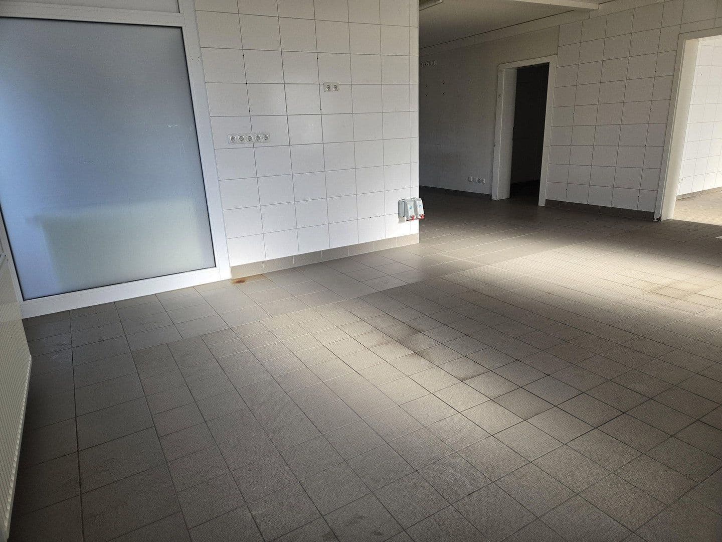 Pronájem nebytového prostoru 185 m², Windbergweg 1, Berlin, Berlín Pronájem nebytového prostoru 185 m², Windbergweg 1, Berlin, Berlín