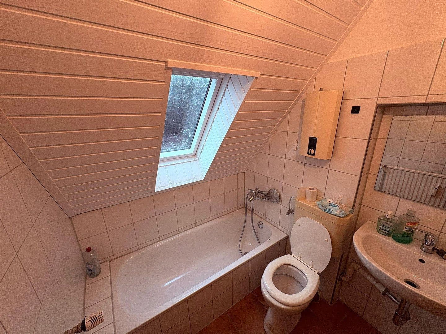 Pronájem bytu 2+kk 50 m², In der Wüste 39, Leverkusen, Severní Porýní-Vestfálsko Pronájem bytu 2+kk 50 m², In der Wüste 39, Leverkusen, Severní Porýní-Vestfálsko