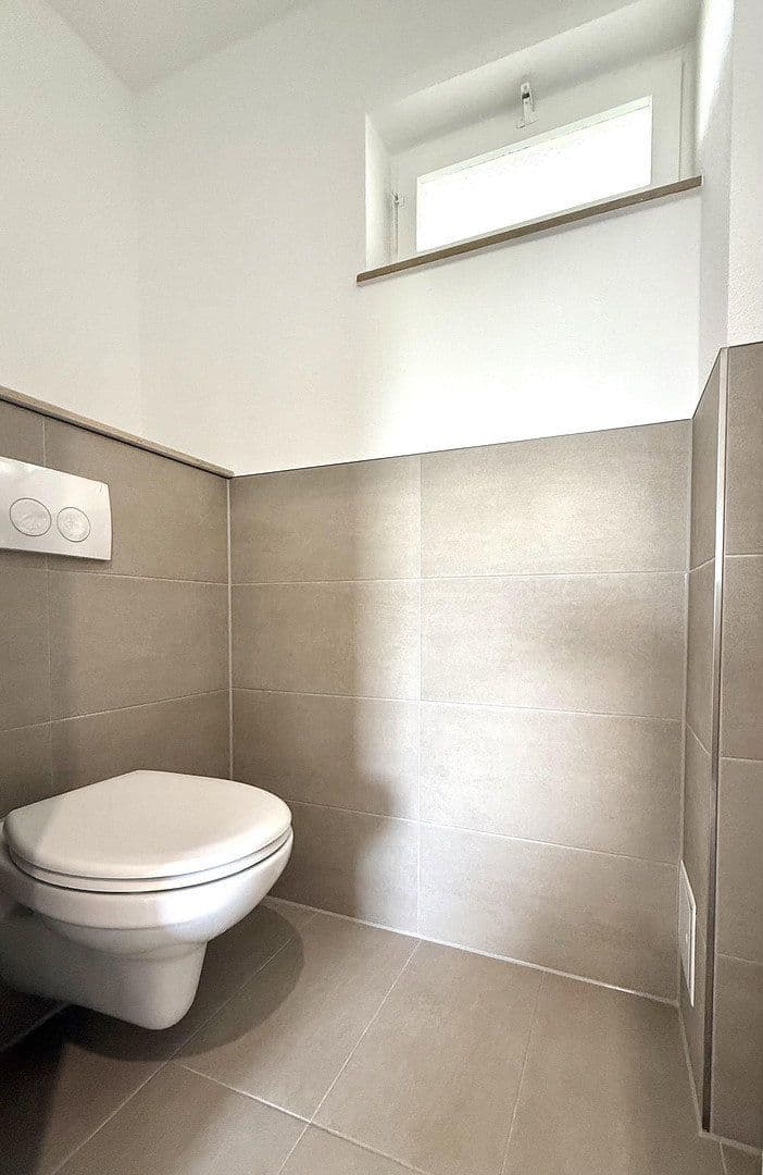 Prodej bytu 3+1 75 m², Hohenstaufenstrasse 100, Göppingen, Bádensko-Württembersko Prodej bytu 3+1 75 m², Hohenstaufenstrasse 100, Göppingen, Bádensko-Württembersko