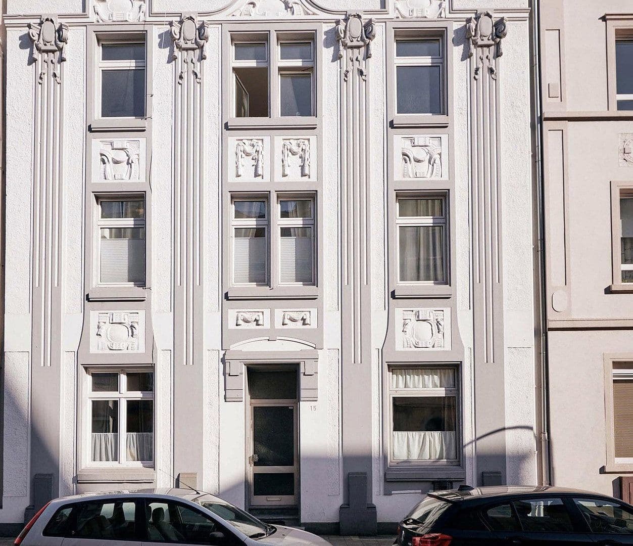 Pronájem bytu 3+kk 96 m², Düsseldorf, Severní Porýní-Vestfálsko Pronájem bytu 3+kk 96 m², Düsseldorf, Severní Porýní-Vestfálsko