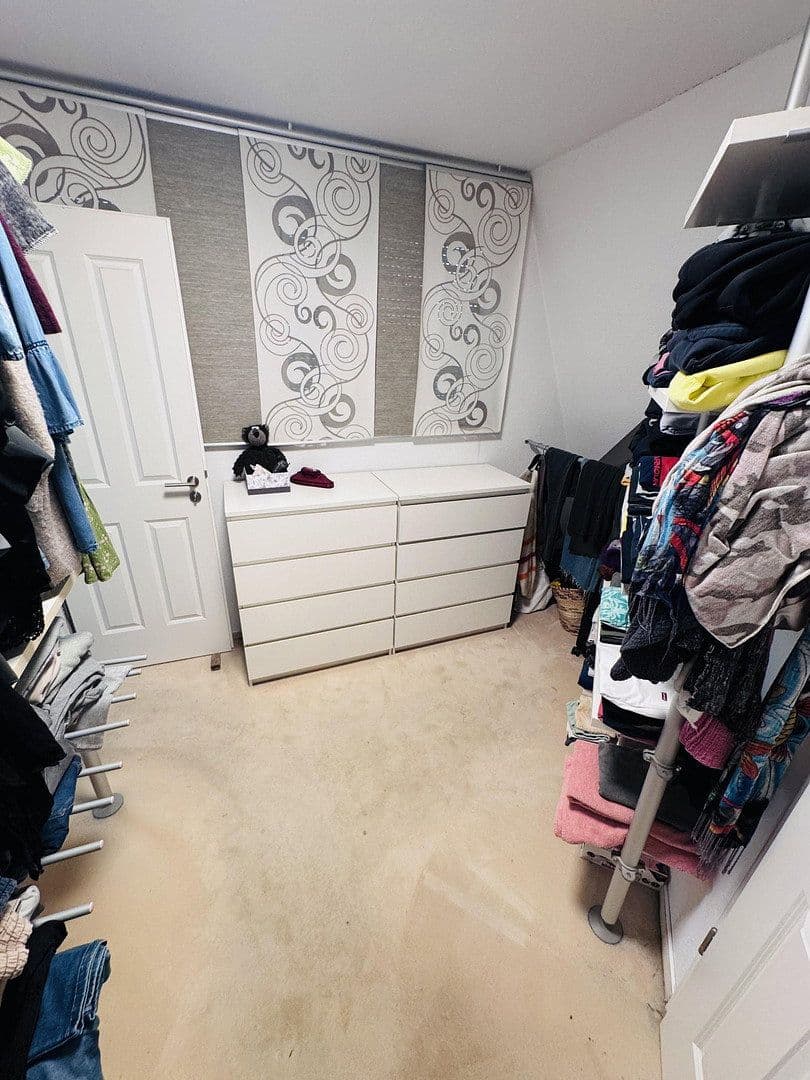 Prodej domu 180 m², pozemek 550 m², Seelze, Dolní Sasko Prodej domu 180 m², pozemek 550 m², Seelze, Dolní Sasko