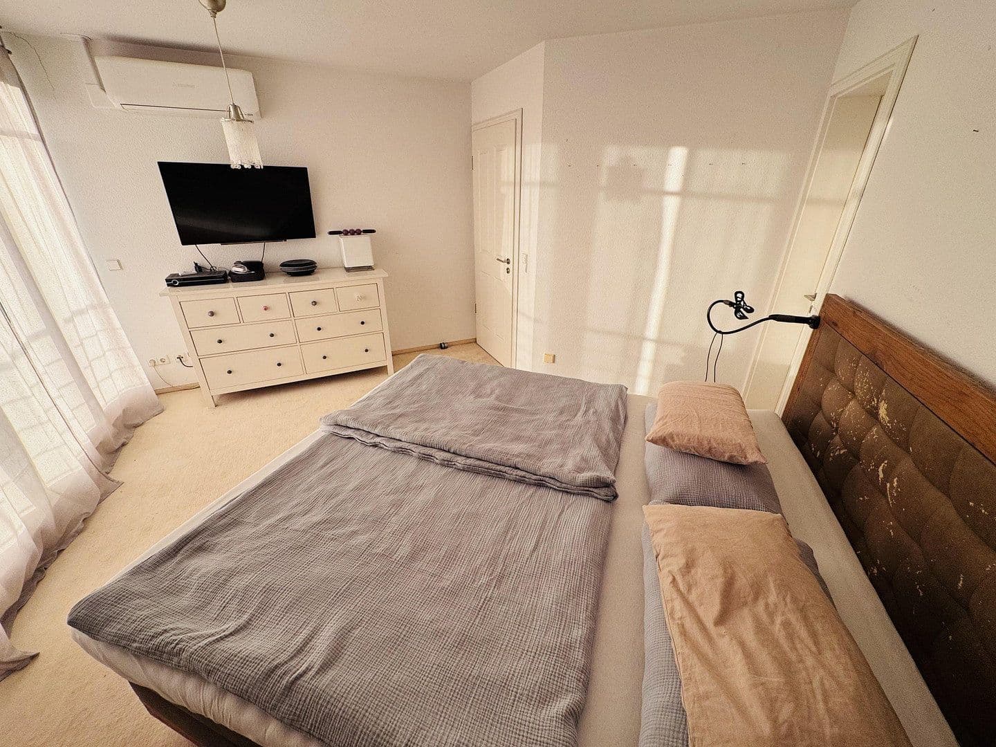 Prodej domu 180 m², pozemek 550 m², Seelze, Dolní Sasko Prodej domu 180 m², pozemek 550 m², Seelze, Dolní Sasko