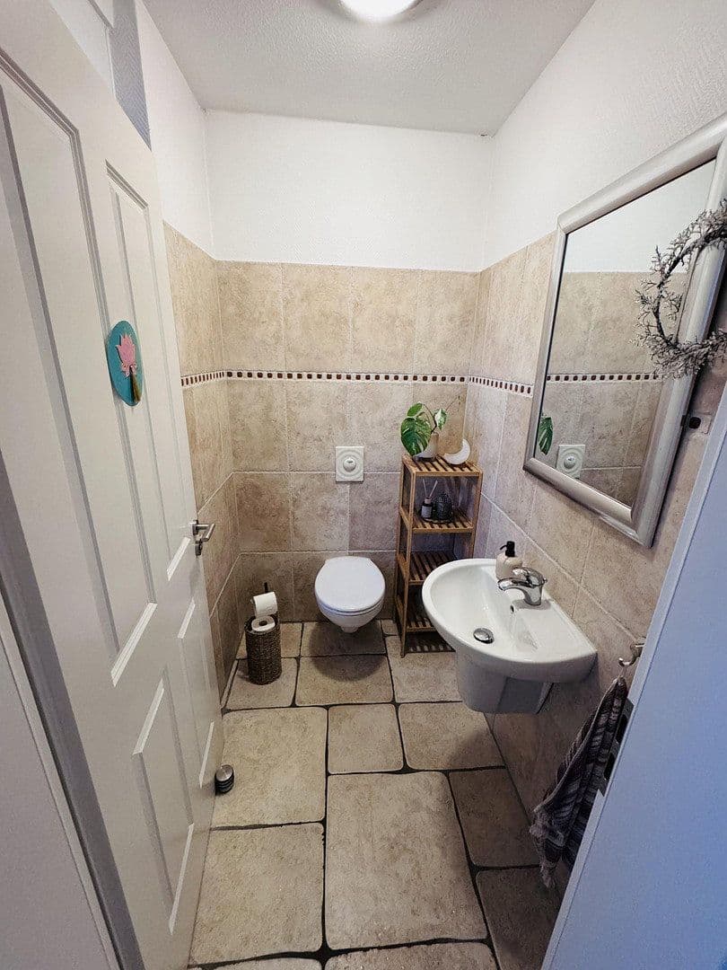 Prodej domu 180 m², pozemek 550 m², Seelze, Dolní Sasko Prodej domu 180 m², pozemek 550 m², Seelze, Dolní Sasko