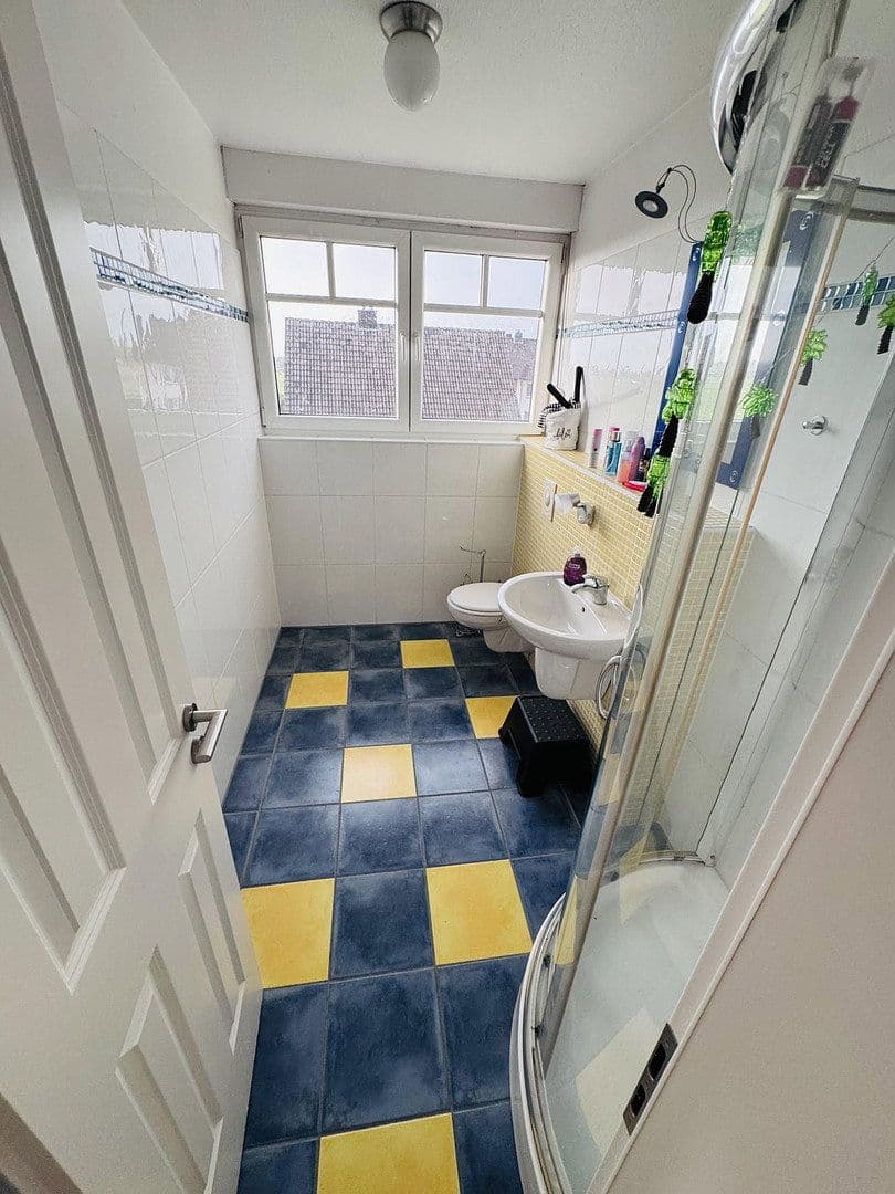 Prodej domu 180 m², pozemek 550 m², Seelze, Dolní Sasko Prodej domu 180 m², pozemek 550 m², Seelze, Dolní Sasko