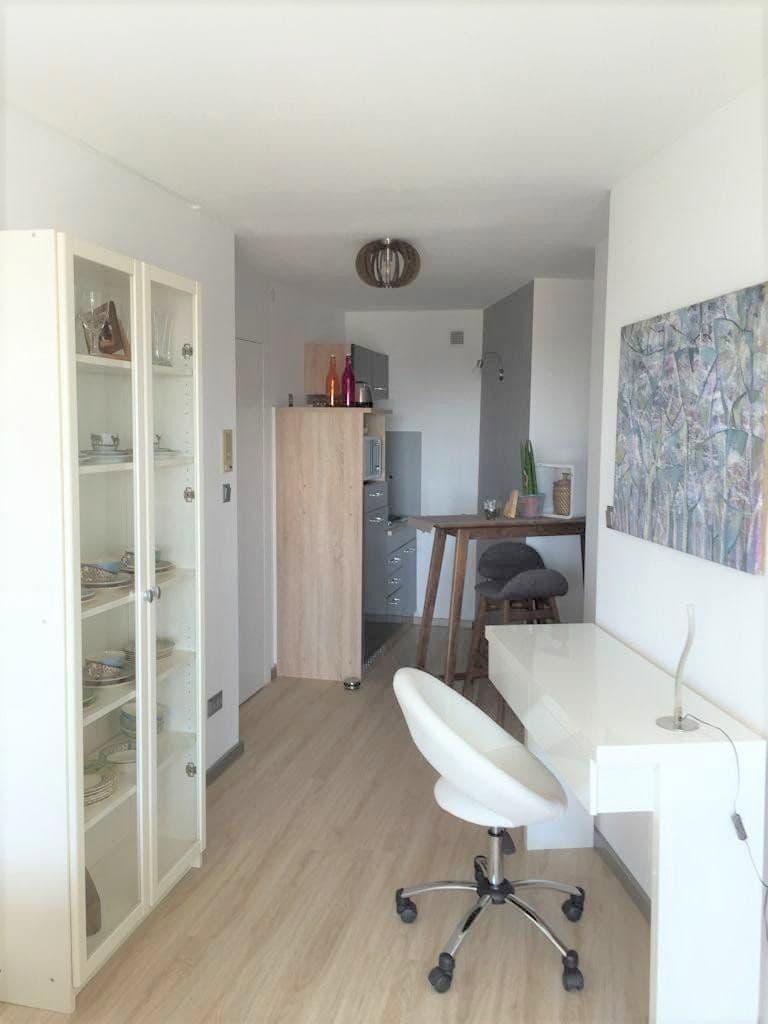 Pronájem bytu 1+1 33 m², Ferchenseestrasse 0, München, Bavorsko Pronájem bytu 1+1 33 m², Ferchenseestrasse 0, München, Bavorsko