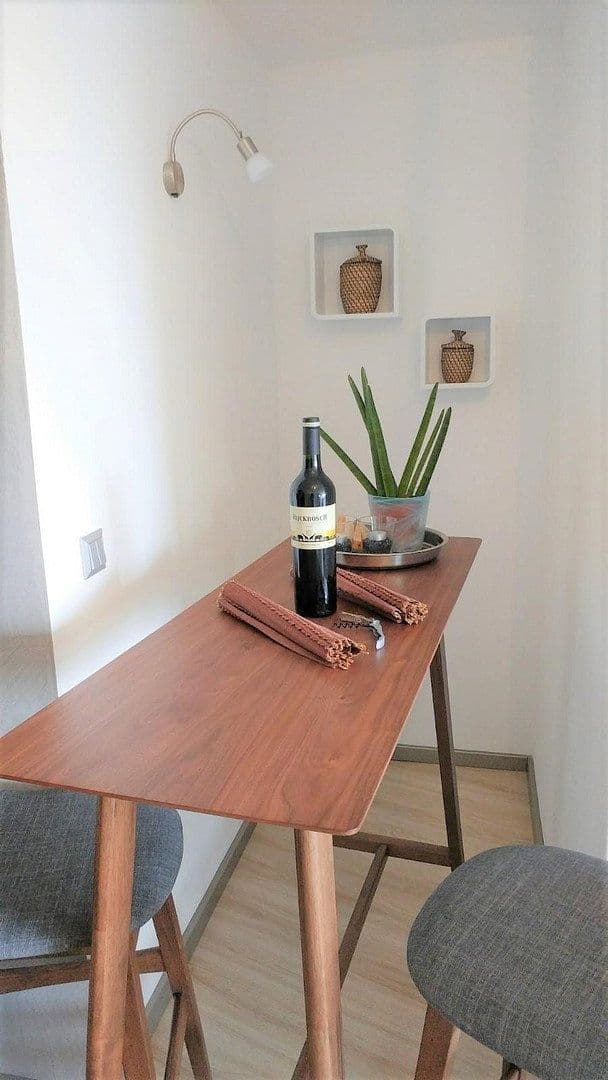 Pronájem bytu 1+1 33 m², Ferchenseestrasse 0, München, Bavorsko Pronájem bytu 1+1 33 m², Ferchenseestrasse 0, München, Bavorsko