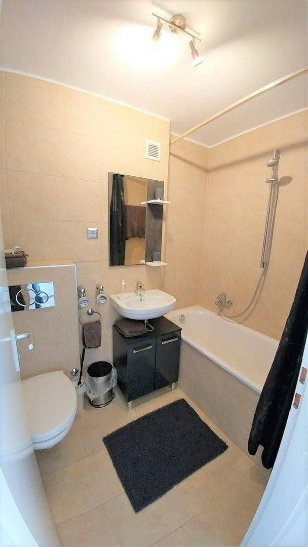 Pronájem bytu 1+1 33 m², Ferchenseestrasse 0, München, Bavorsko Pronájem bytu 1+1 33 m², Ferchenseestrasse 0, München, Bavorsko