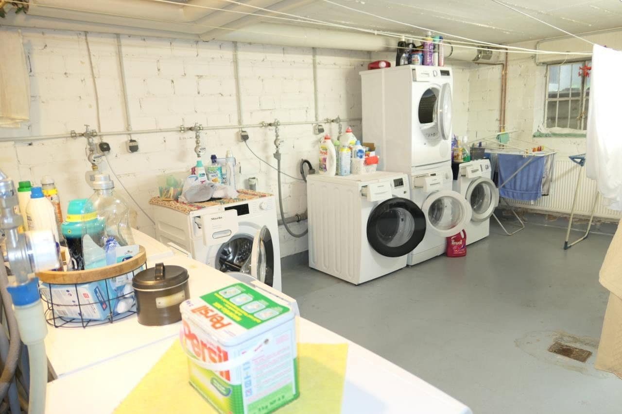 Pronájem bytu 3+1 60 m², Hochheim, Hessen Pronájem bytu 3+1 60 m², Hochheim, Hessen