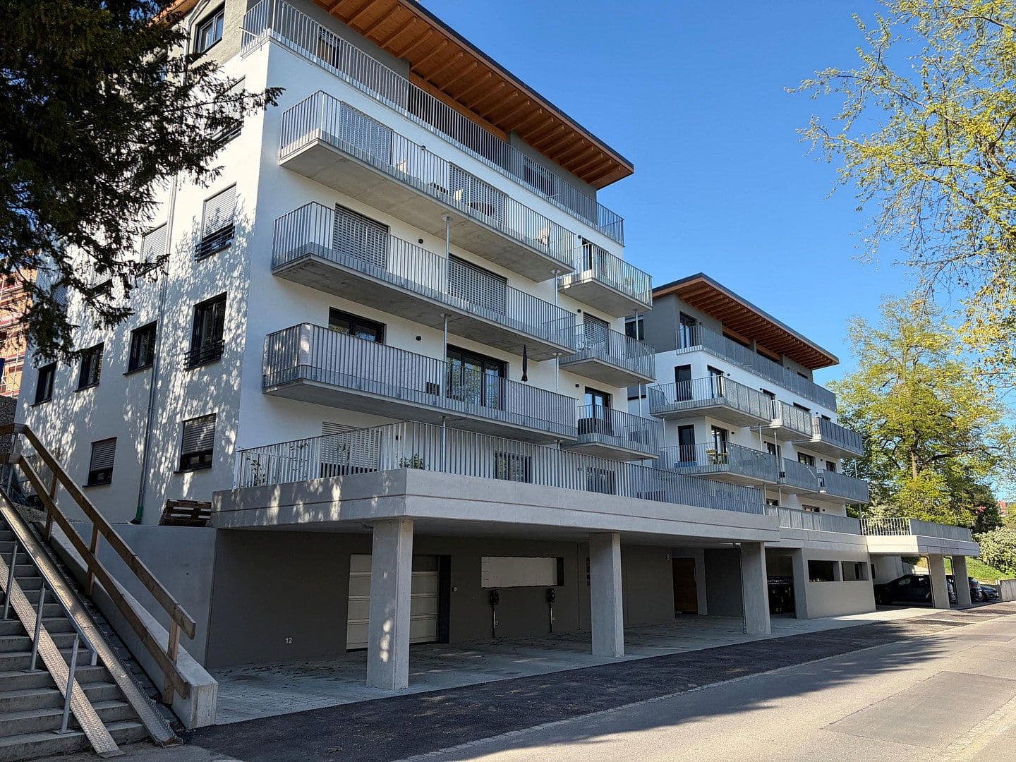 Pronájem bytu 5+1 149 m², Nürtingen, Bádensko-Württembersko Pronájem bytu 5+1 149 m², Nürtingen, Bádensko-Württembersko