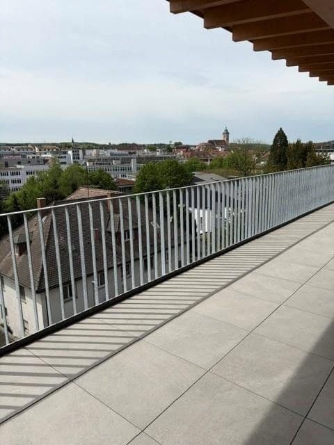 Pronájem bytu 5+1 149 m², Nürtingen, Bádensko-Württembersko Pronájem bytu 5+1 149 m², Nürtingen, Bádensko-Württembersko