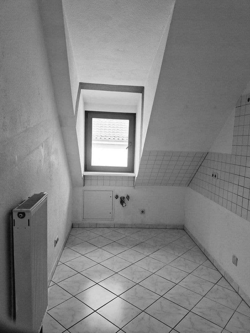 Pronájem bytu 3+1 59 m², Salizéstr. 5, Wiesbaden, Hessen Pronájem bytu 3+1 59 m², Salizéstr. 5, Wiesbaden, Hessen