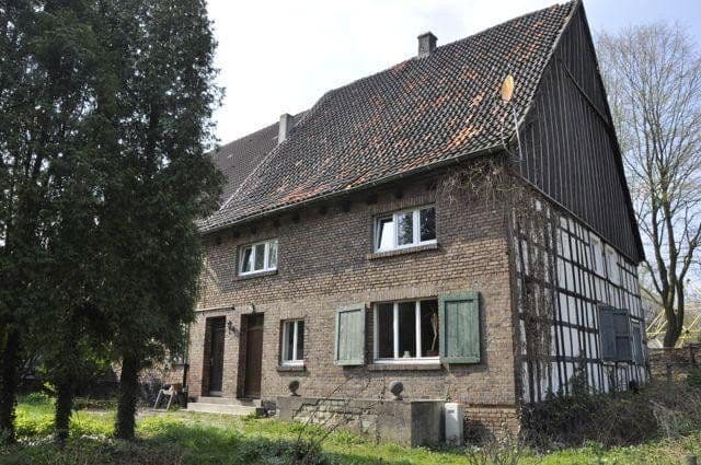 Prodej domu 225 m², pozemek 5.196 m², Zur Hunnenboke 9, Dortmund Bodelschwingh, Severní Porýní-Vestfálsko Prodej domu 225 m², pozemek 5.196 m², Zur Hunnenboke 9, Dortmund Bodelschwingh, Severní Porýní-Vestfálsko