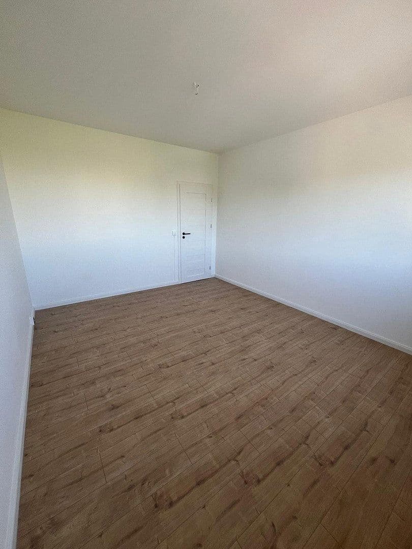 Pronájem bytu 3+1 70 m², Alfred-Haude-Straße 27, Neubrandenburg, Mecklenburg-Vorpommern Pronájem bytu 3+1 70 m², Alfred-Haude-Straße 27, Neubrandenburg, Mecklenburg-Vorpommern