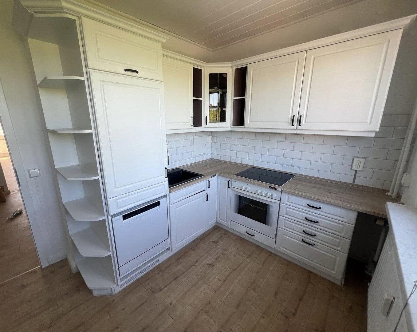 Pronájem bytu 3+1 70 m², Alfred-Haude-Straße 27, Neubrandenburg, Mecklenburg-Vorpommern Pronájem bytu 3+1 70 m², Alfred-Haude-Straße 27, Neubrandenburg, Mecklenburg-Vorpommern