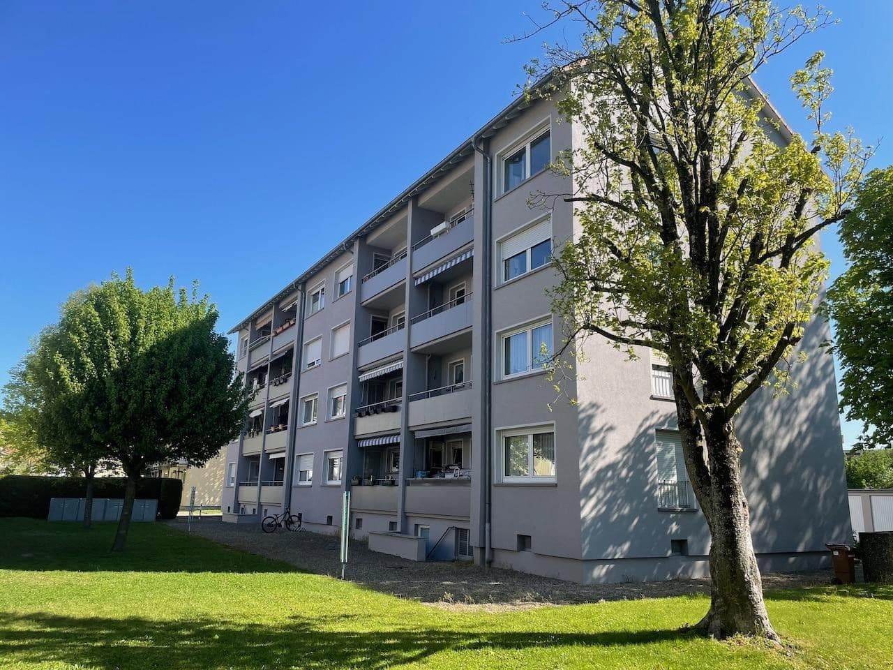 Prodej bytu 3+1 65 m², Bad Säckingen, Bádensko-Württembersko Prodej bytu 3+1 65 m², Bad Säckingen, Bádensko-Württembersko
