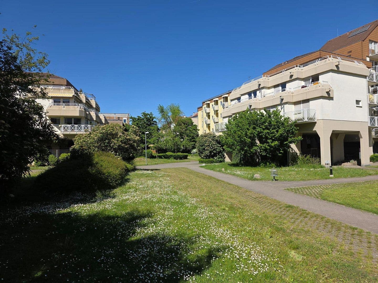 Prodej bytu 2+1 43 m², Karlsruhe, Bádensko-Württembersko Prodej bytu 2+1 43 m², Karlsruhe, Bádensko-Württembersko