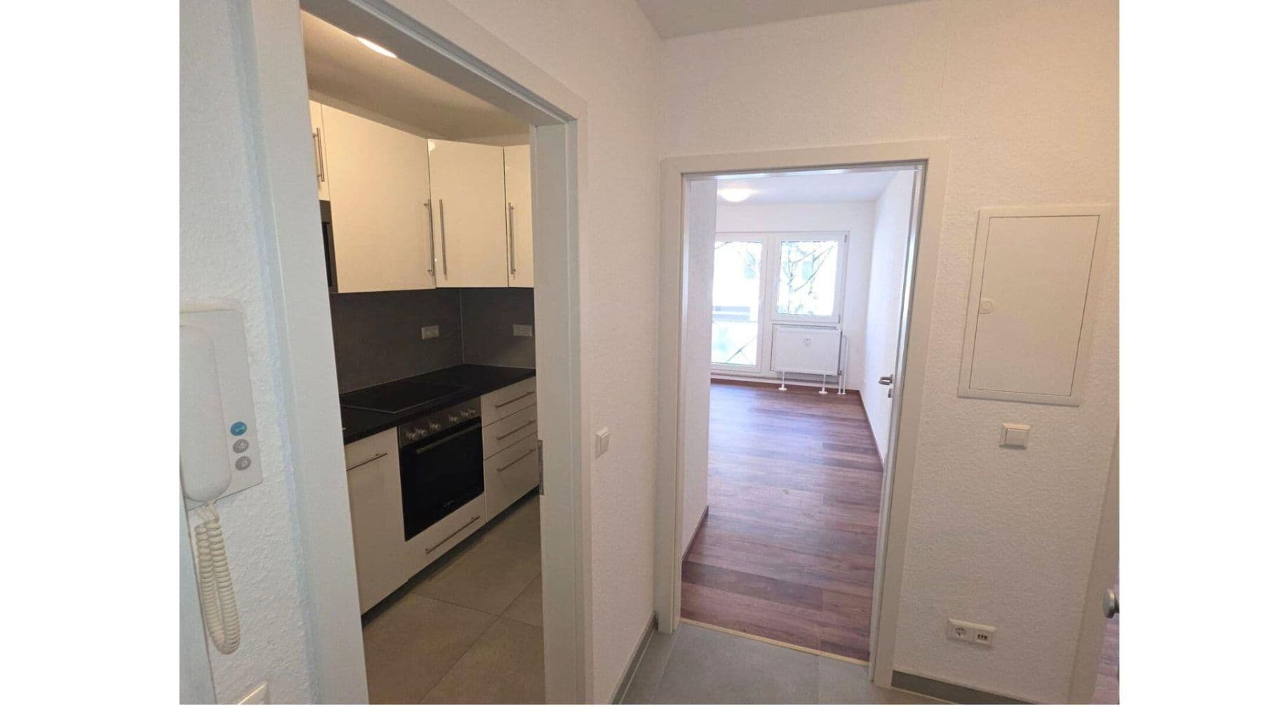 Prodej bytu 2+1 43 m², Karlsruhe, Bádensko-Württembersko Prodej bytu 2+1 43 m², Karlsruhe, Bádensko-Württembersko