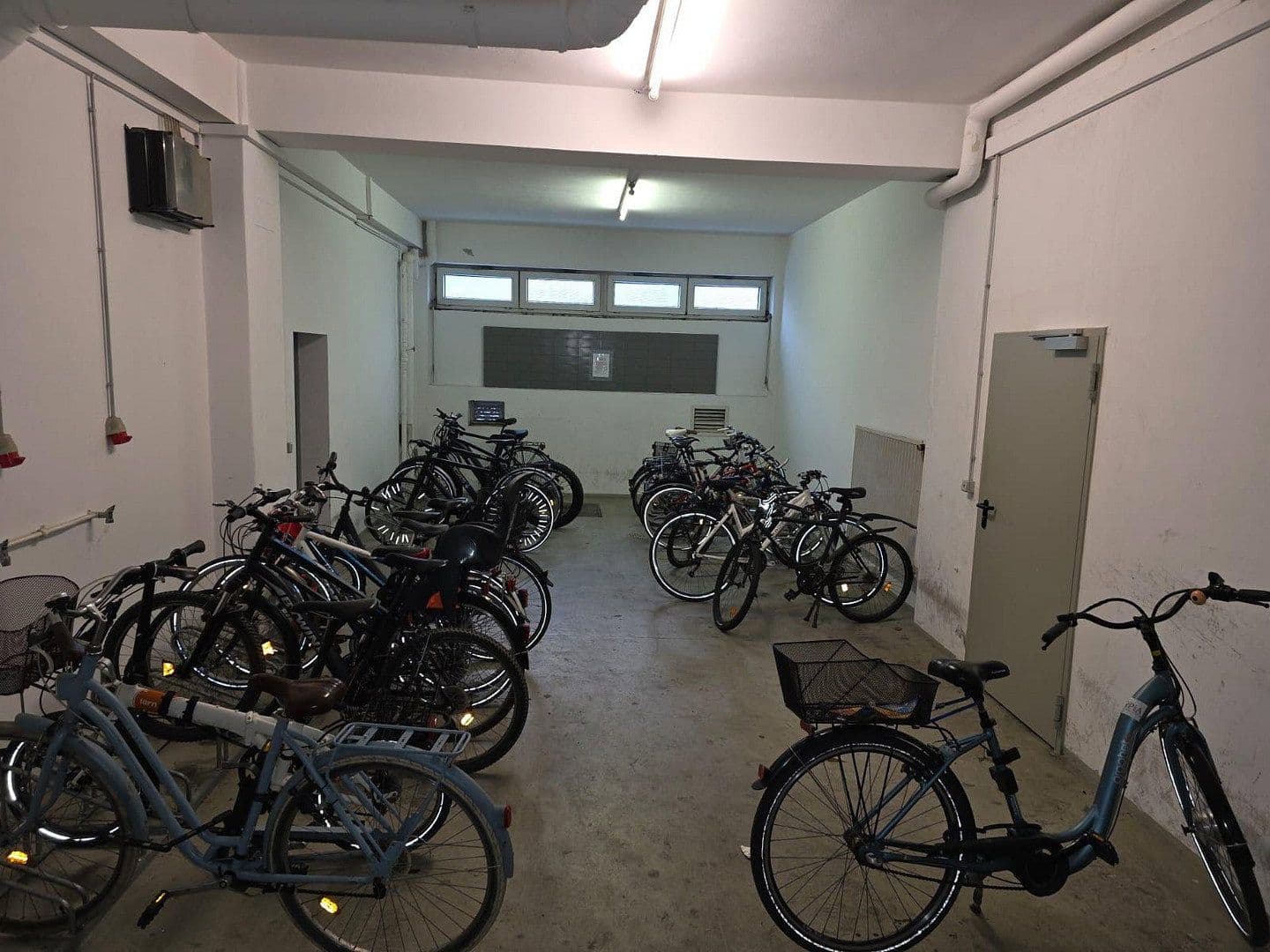 Prodej bytu 2+1 43 m², Karlsruhe, Bádensko-Württembersko Prodej bytu 2+1 43 m², Karlsruhe, Bádensko-Württembersko