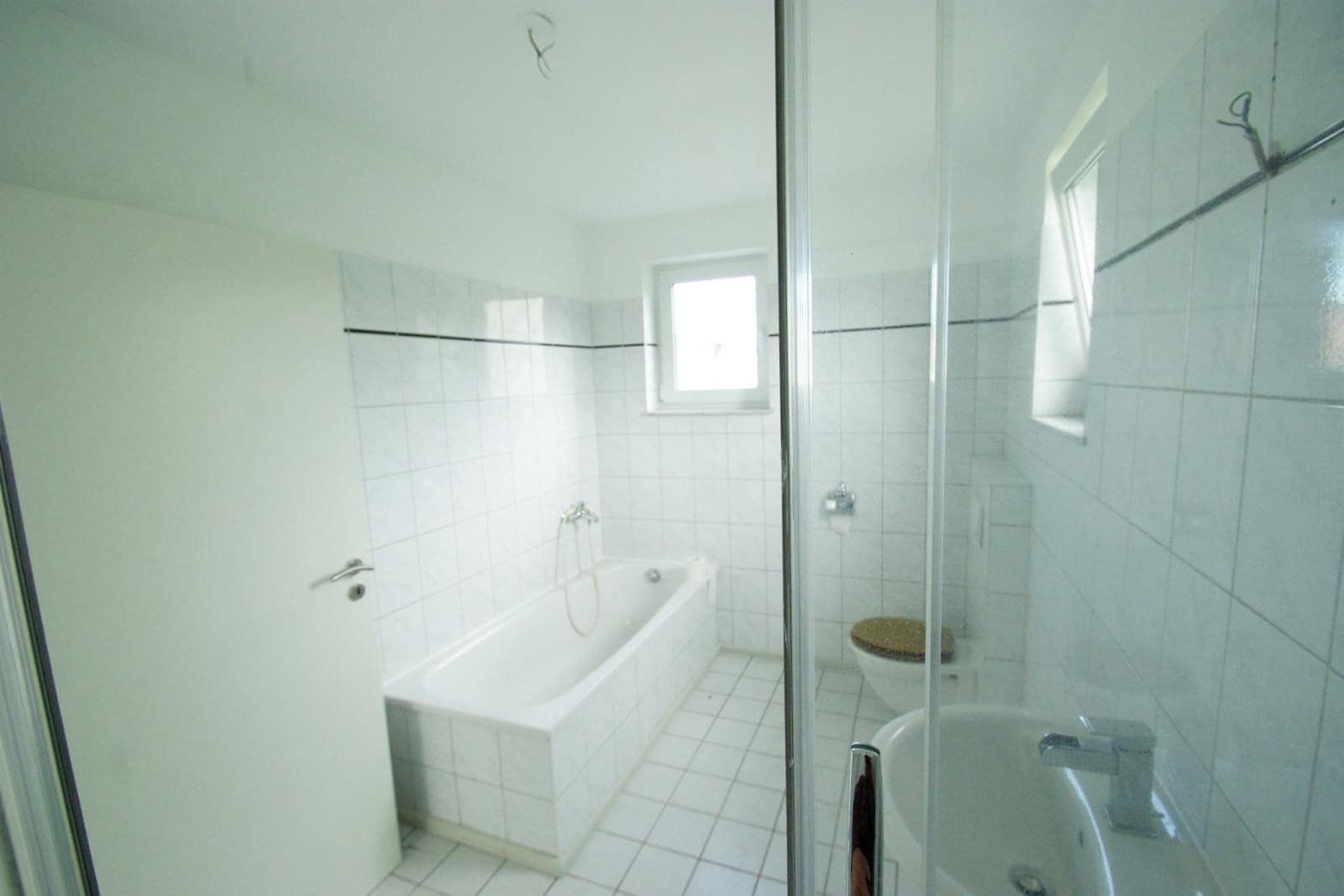 Prodej domu 107 m², pozemek 332 m², Mehren, Porýní-Falc Prodej domu 107 m², pozemek 332 m², Mehren, Porýní-Falc