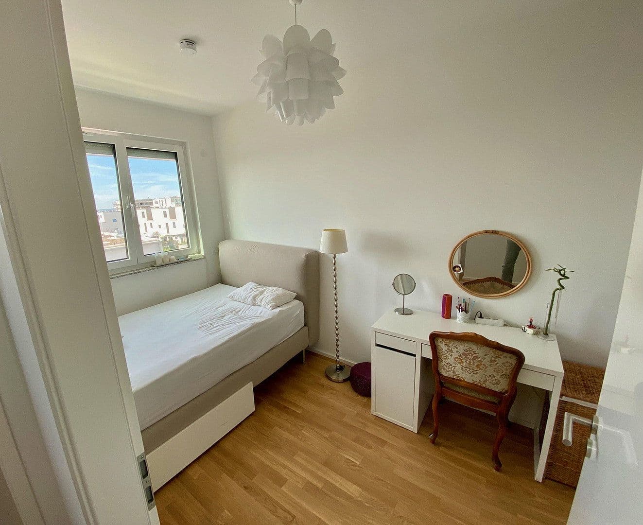 Pronájem domu 139 m², pozemek 122 m², Rotkehlchenweg 134, Wiesbaden, Hessen Pronájem domu 139 m², pozemek 122 m², Rotkehlchenweg 134, Wiesbaden, Hessen