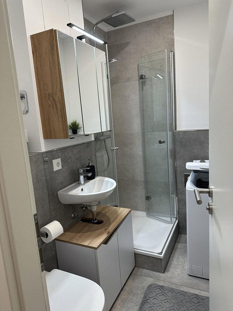 Pronájem bytu 1+kk 45 m², Michael-Müller-Ring 21, Mainz, Porýní-Falc Pronájem bytu 1+kk 45 m², Michael-Müller-Ring 21, Mainz, Porýní-Falc