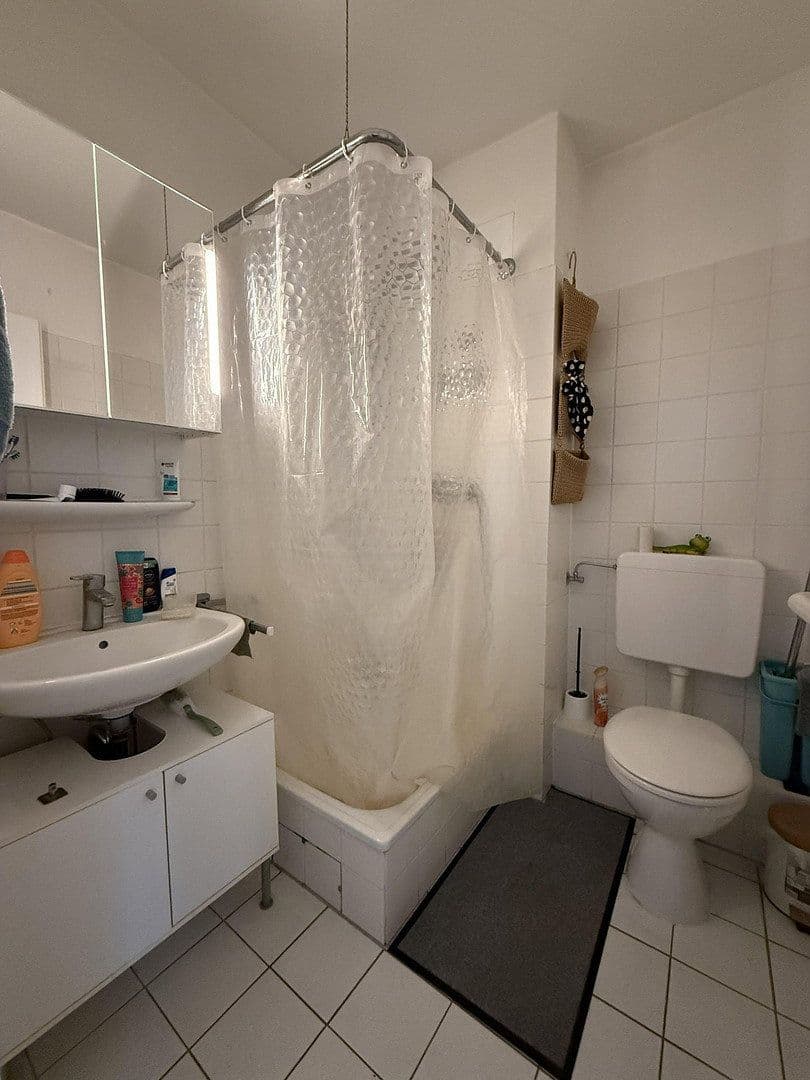 Prodej bytu 2+1 40 m², Mönchebergstraße 31, Kassel, Hessen Prodej bytu 2+1 40 m², Mönchebergstraße 31, Kassel, Hessen
