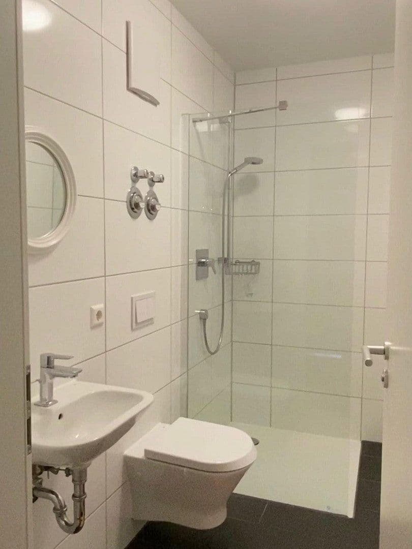 Prodej bytu 4+1 110 m², Karlsruhe, Bádensko-Württembersko Prodej bytu 4+1 110 m², Karlsruhe, Bádensko-Württembersko