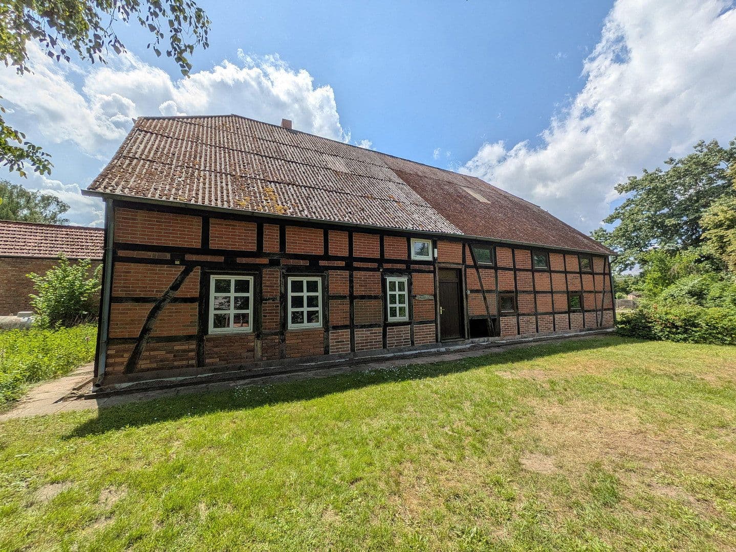 Prodej domu 360 m², pozemek 2.700 m², Rundling 1, Trebel, Dolní Sasko Prodej domu 360 m², pozemek 2.700 m², Rundling 1, Trebel, Dolní Sasko