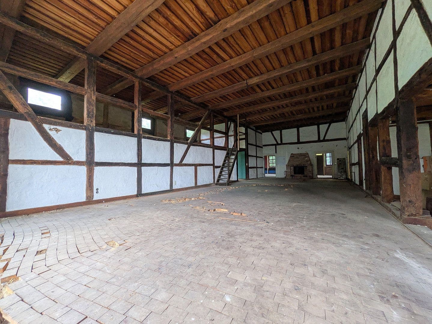 Prodej domu 360 m², pozemek 2.700 m², Rundling 1, Trebel, Dolní Sasko Prodej domu 360 m², pozemek 2.700 m², Rundling 1, Trebel, Dolní Sasko