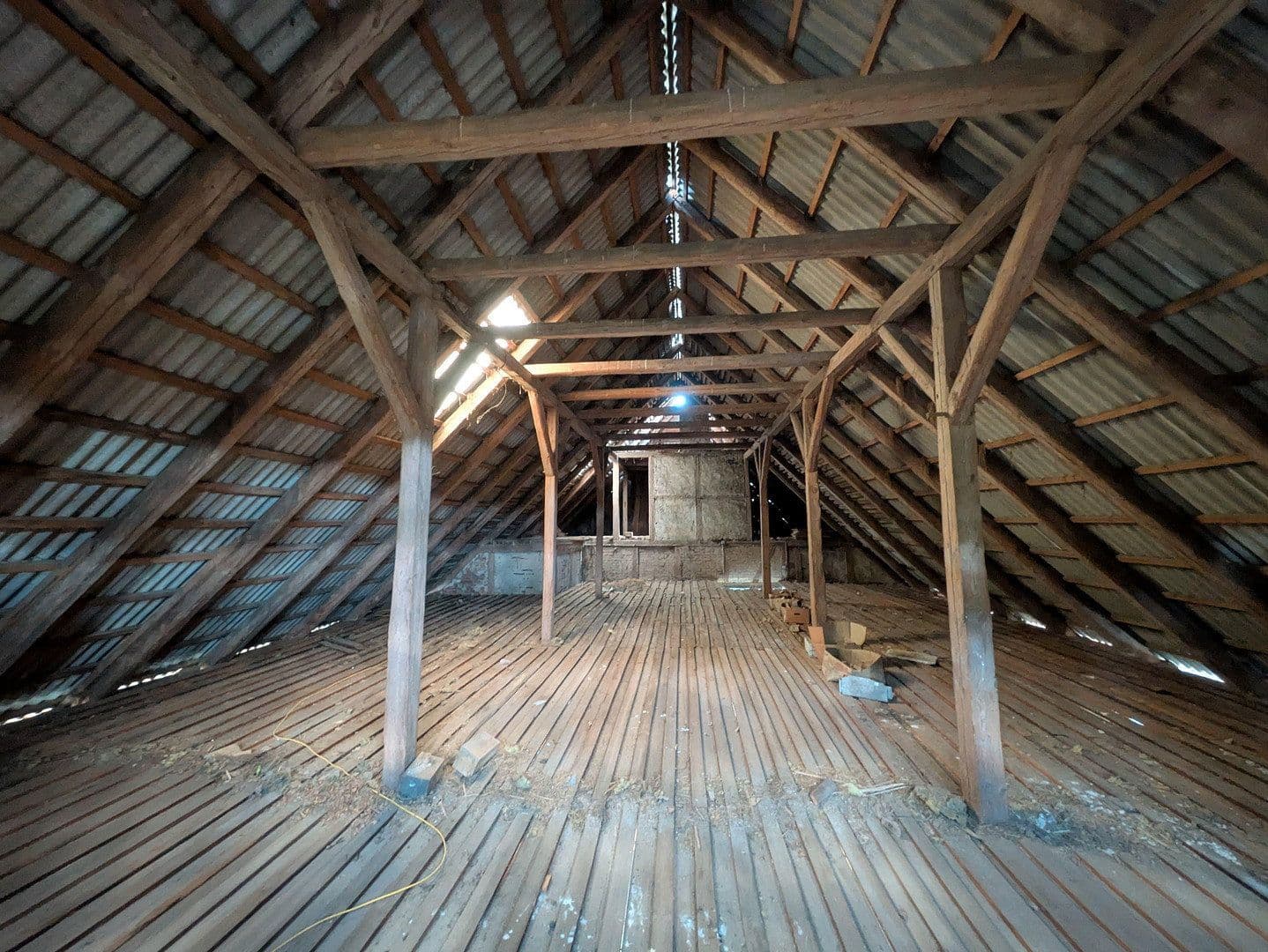 Prodej domu 360 m², pozemek 2.700 m², Rundling 1, Trebel, Dolní Sasko Prodej domu 360 m², pozemek 2.700 m², Rundling 1, Trebel, Dolní Sasko