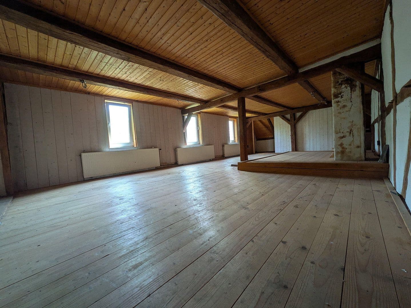 Prodej domu 360 m², pozemek 2.700 m², Rundling 1, Trebel, Dolní Sasko Prodej domu 360 m², pozemek 2.700 m², Rundling 1, Trebel, Dolní Sasko