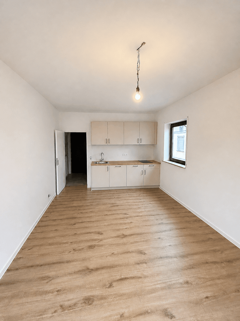 Pronájem bytu 1+1 38 m², Westliche Stadtmauerstraße 64, Erlangen, Bavorsko Pronájem bytu 1+1 38 m², Westliche Stadtmauerstraße 64, Erlangen, Bavorsko
