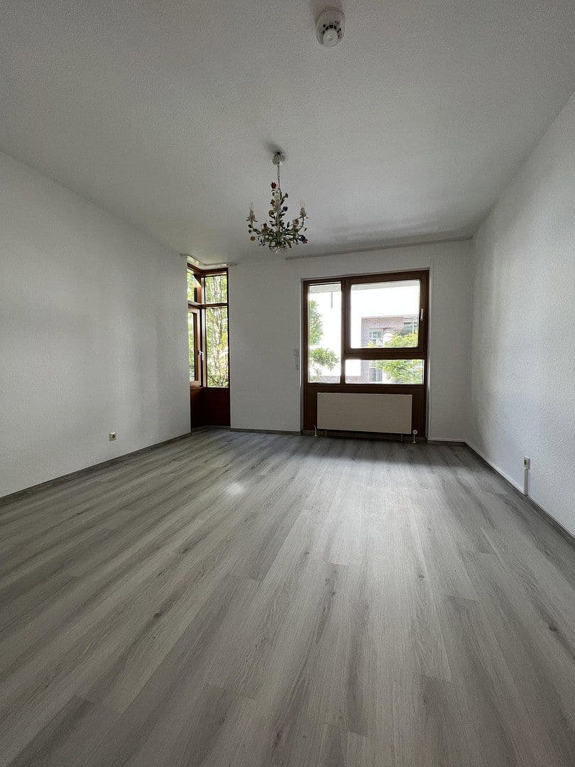 Pronájem bytu 3+1 88 m², Wilhelmstr. 37, Böblingen, Bádensko-Württembersko Pronájem bytu 3+1 88 m², Wilhelmstr. 37, Böblingen, Bádensko-Württembersko