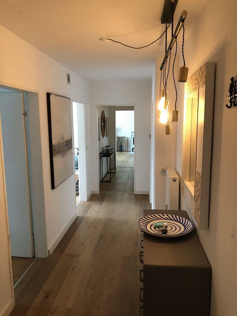 Prodej bytu 4+kk 130 m², Erdweg / Eisenhofen, Bavorsko Prodej bytu 4+kk 130 m², Erdweg / Eisenhofen, Bavorsko