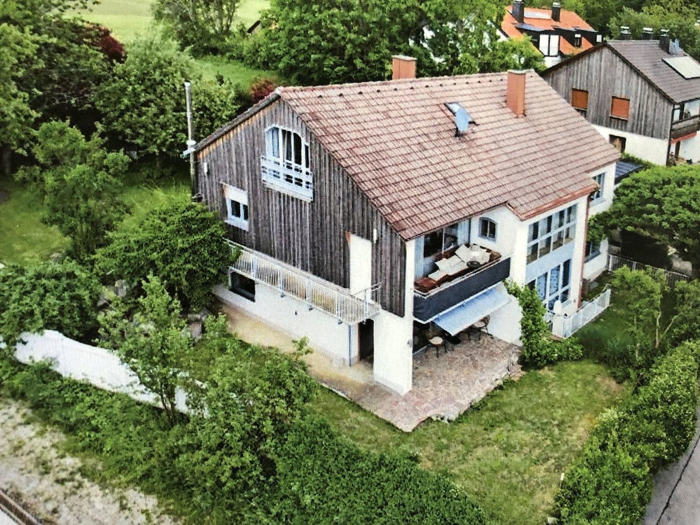 Prodej bytu 4+kk 130 m², Erdweg / Eisenhofen, Bavorsko Prodej bytu 4+kk 130 m², Erdweg / Eisenhofen, Bavorsko
