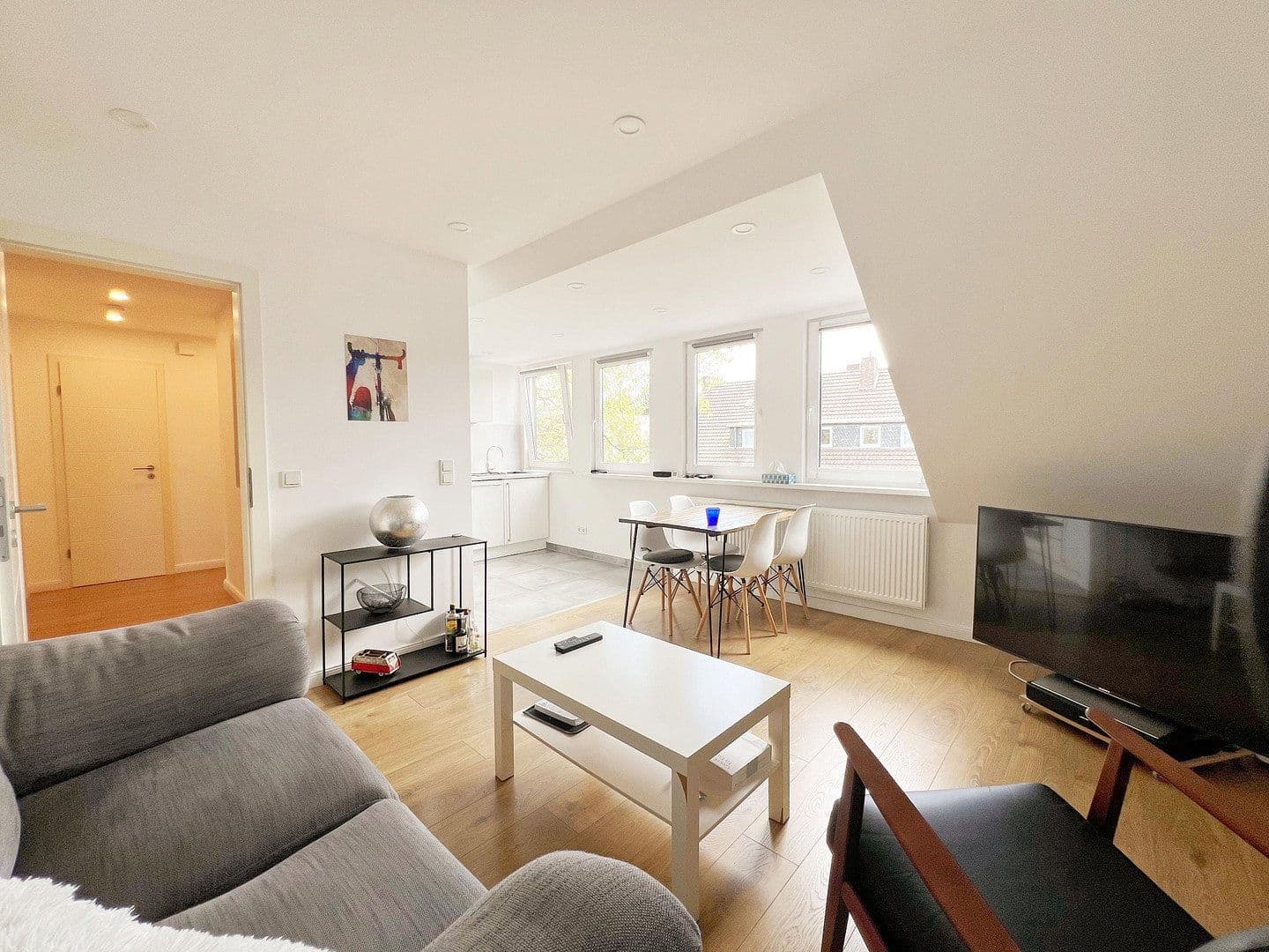 Pronájem bytu 3+1 62 m², Dottendorfer Str. 95, Bonn, Severní Porýní-Vestfálsko Pronájem bytu 3+1 62 m², Dottendorfer Str. 95, Bonn, Severní Porýní-Vestfálsko