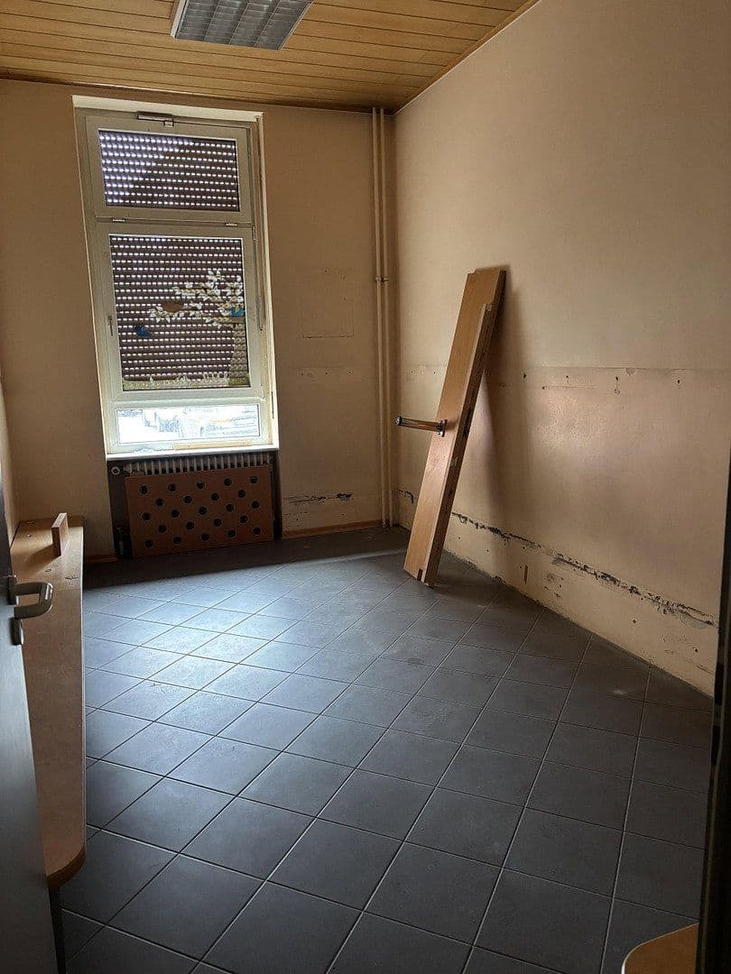 Pronájem kanceláře 246 m², Mönchwörthstraße 10-14, Mannheim, Bádensko-Württembersko Pronájem kanceláře 246 m², Mönchwörthstraße 10-14, Mannheim, Bádensko-Württembersko