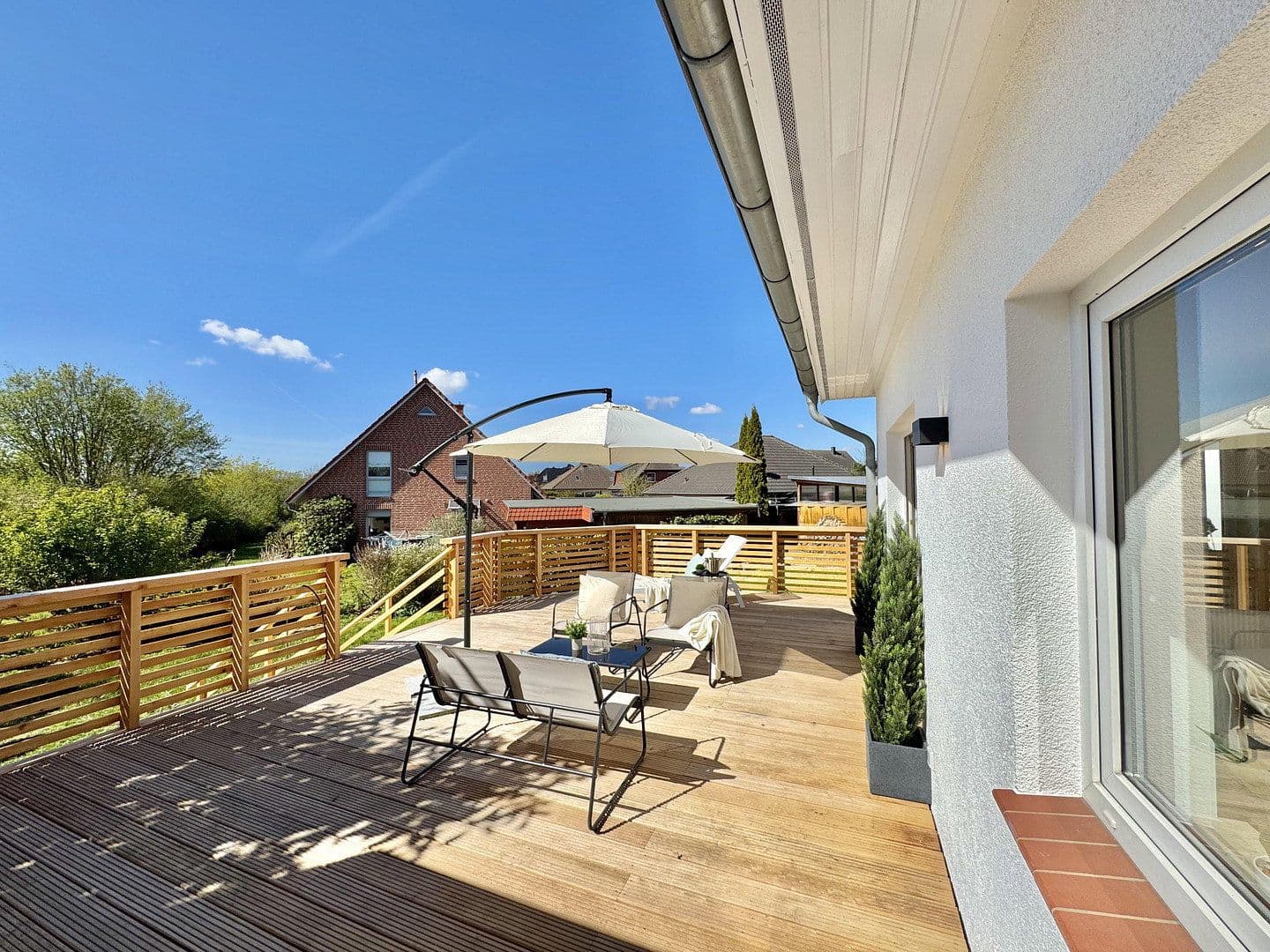 Prodej domu 127 m², pozemek 438 m², Wismar, Mecklenburg-Vorpommern Prodej domu 127 m², pozemek 438 m², Wismar, Mecklenburg-Vorpommern