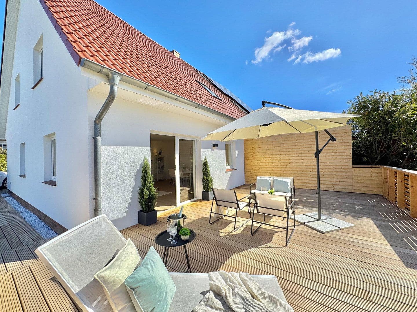 Prodej domu 127 m², pozemek 438 m², Wismar, Mecklenburg-Vorpommern Prodej domu 127 m², pozemek 438 m², Wismar, Mecklenburg-Vorpommern
