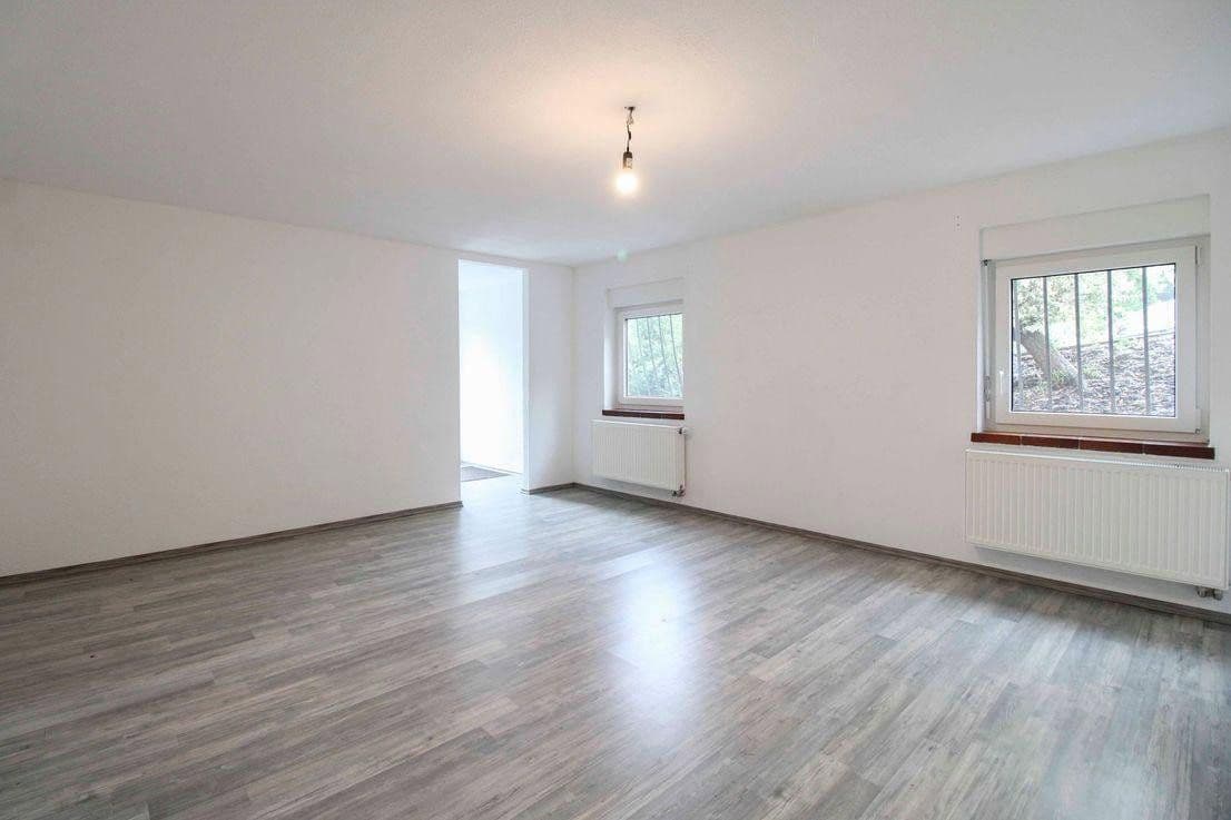 Prodej domu 110 m², pozemek 550 m², Braunfels, Hessen Prodej domu 110 m², pozemek 550 m², Braunfels, Hessen